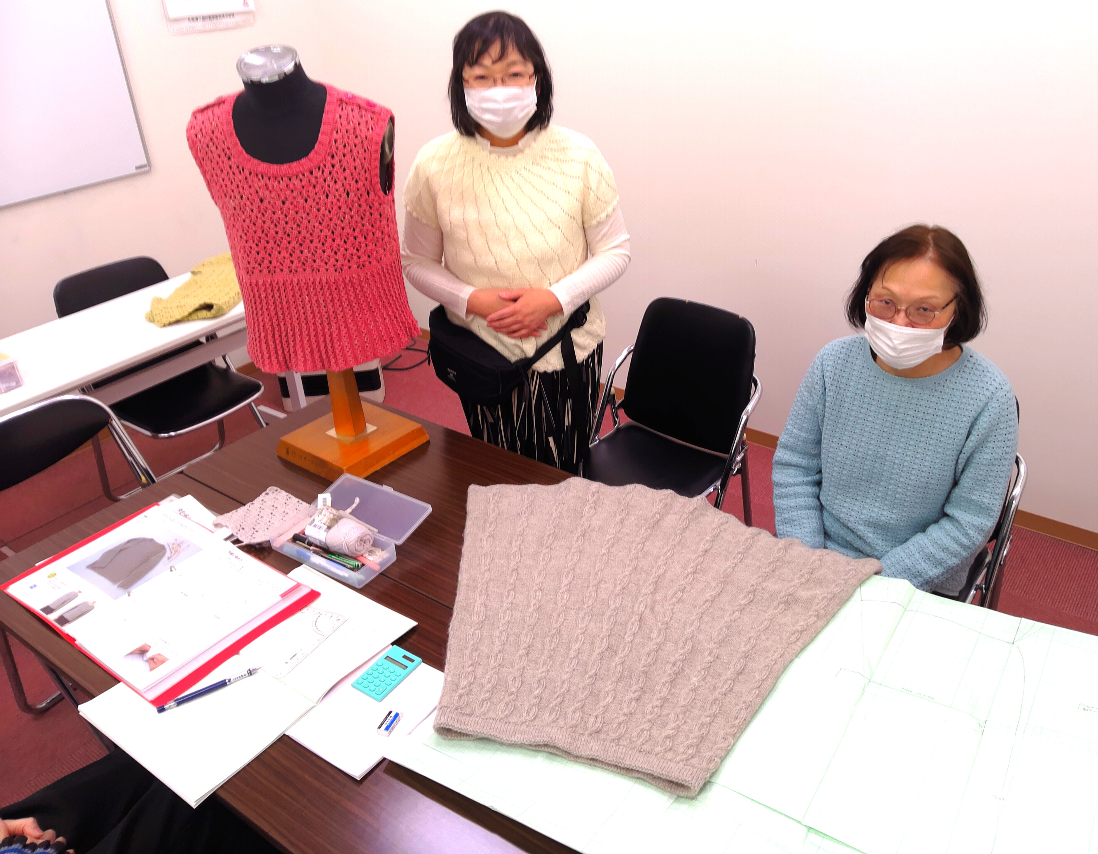 初めての方にもオススメ】 魔法の1本針と手編み総合コース | 講座詳細