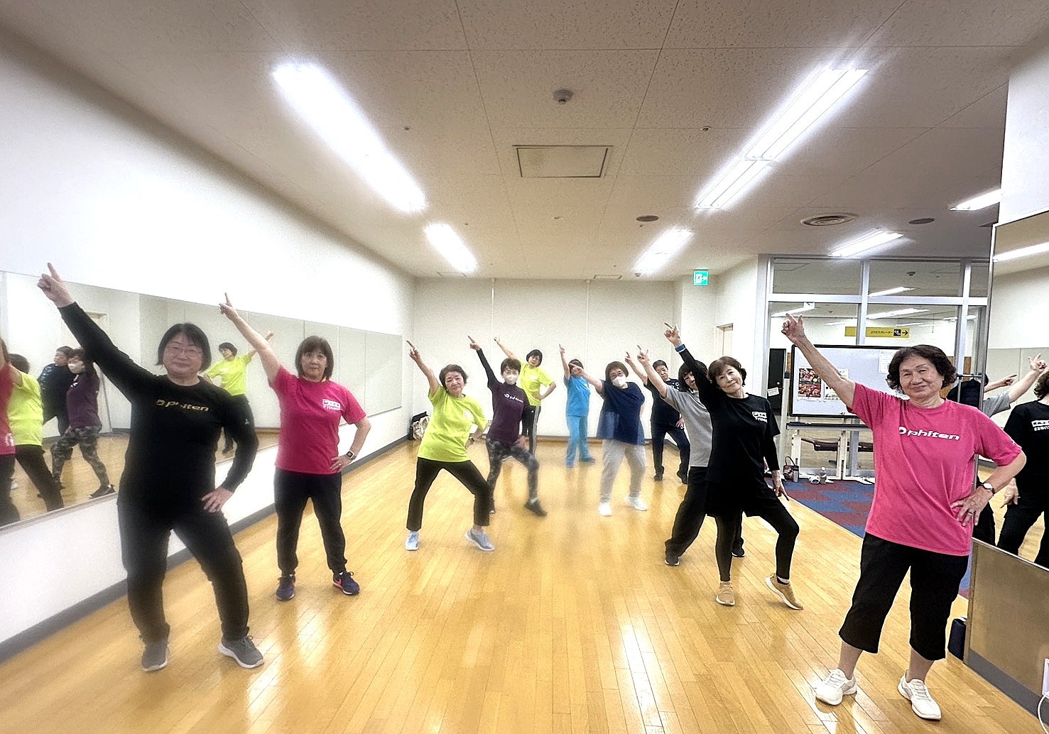 ステップを覚えていくともっと楽しくなるよ～(^▽^)/